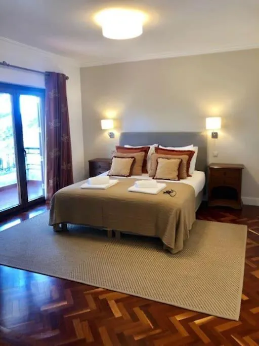 Villa Avilla. Luxo E Charme. Cascais